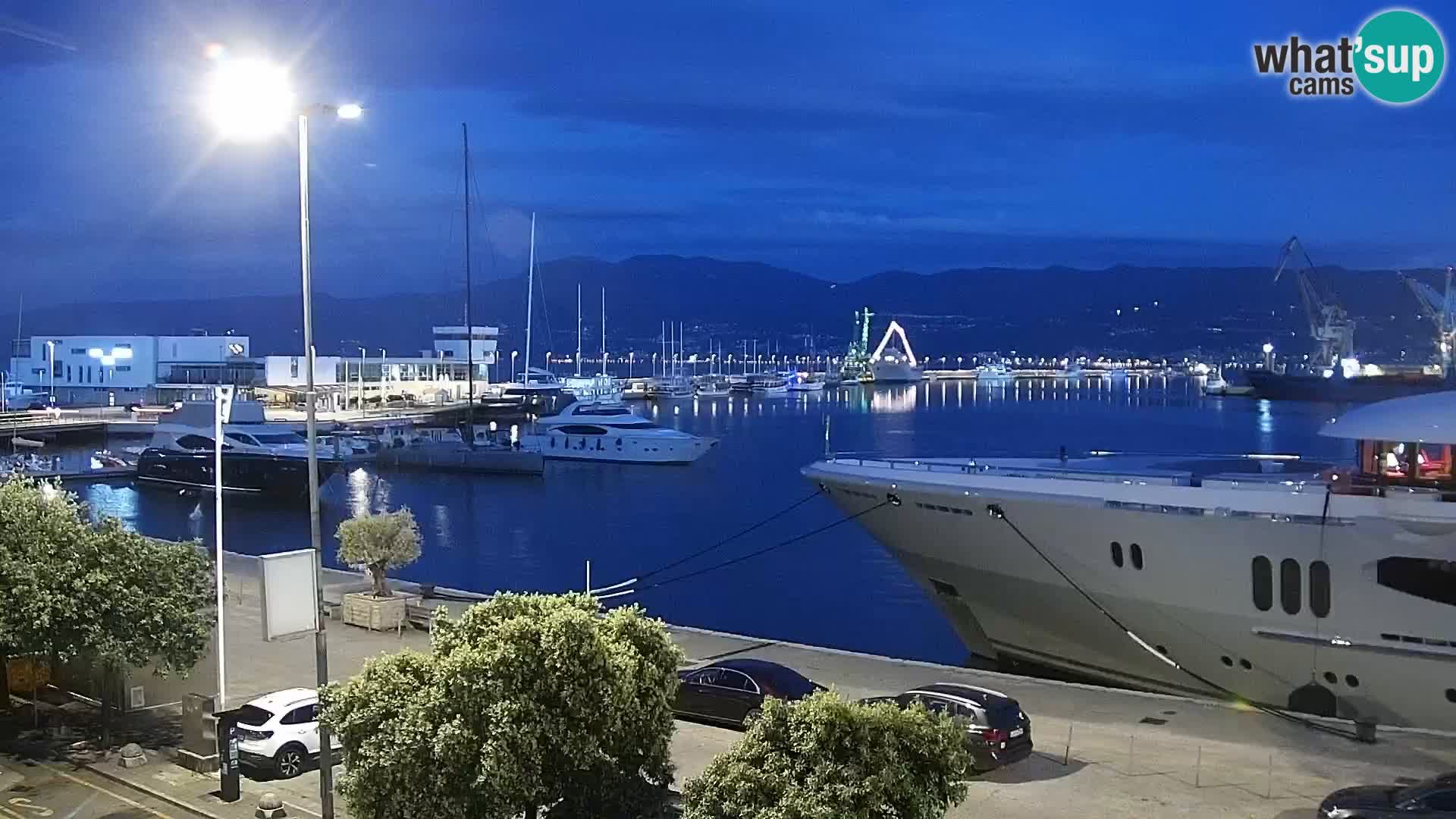 La Riva et Marina à Rijeka – Live Webcam Croatie