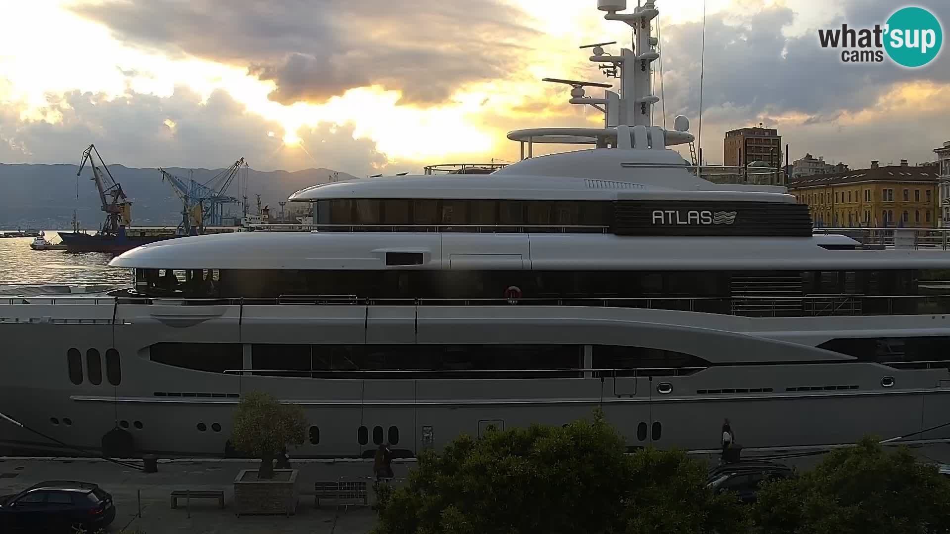 Rijeka – Riva and port