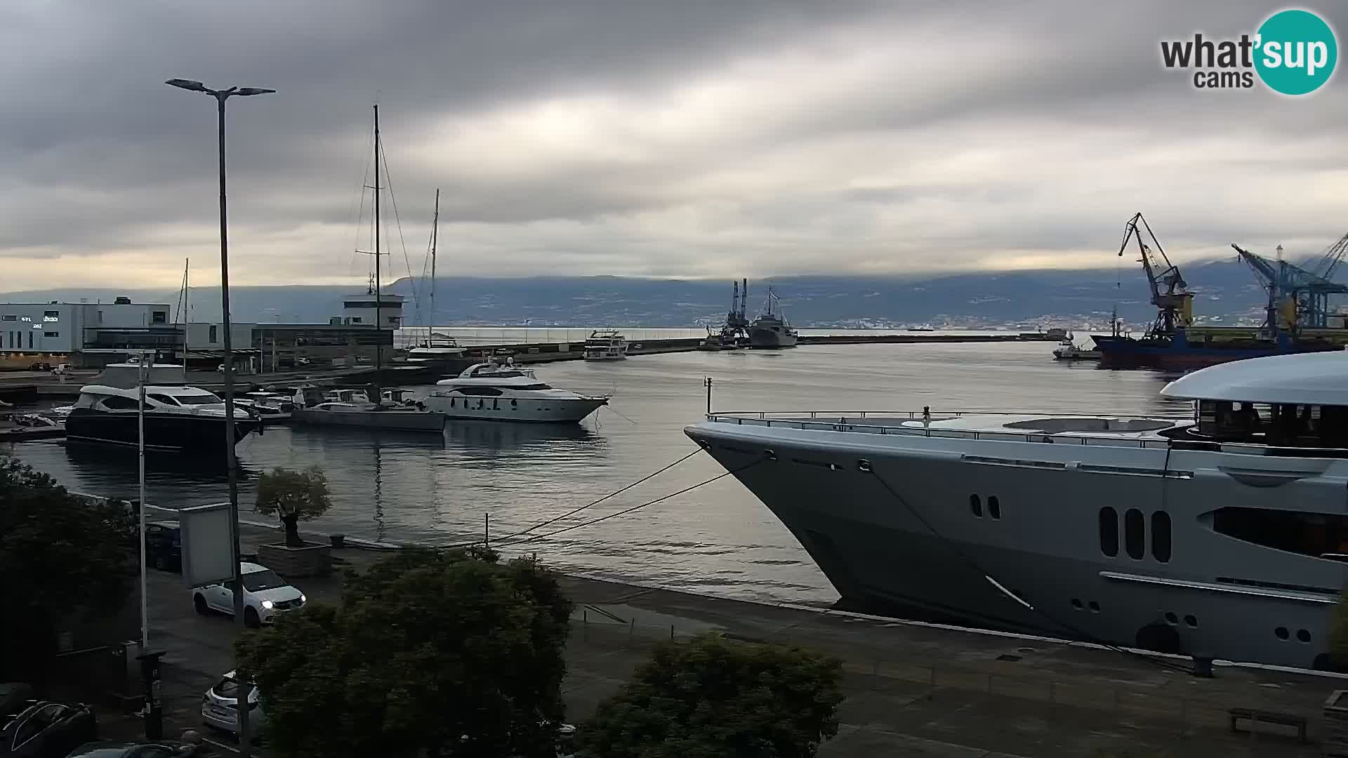 La Riva et Marina à Rijeka – Live Webcam Croatie