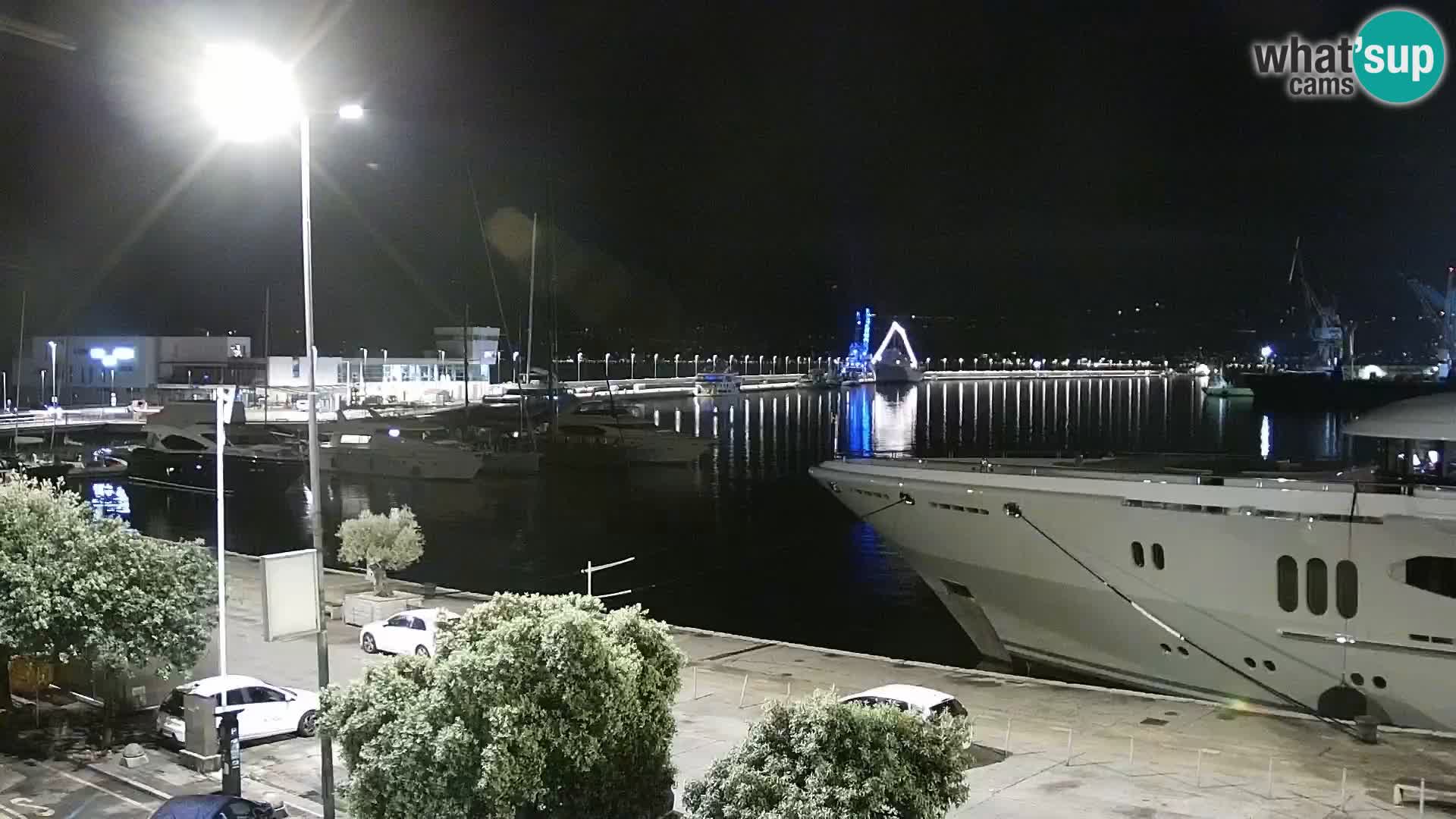 La Riva y Marina en Rijeka – Webcam en vivo Croacia