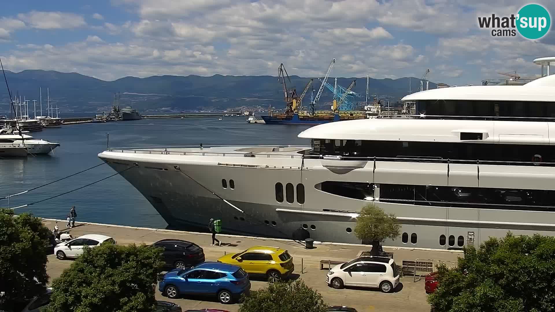 La Riva et Marina à Rijeka – Live Webcam Croatie