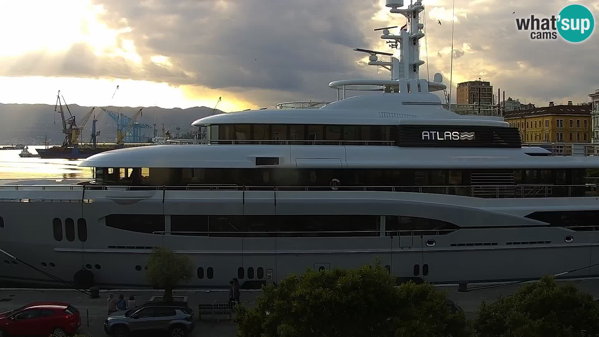 La Riva et Marina à Rijeka – Live Webcam Croatie