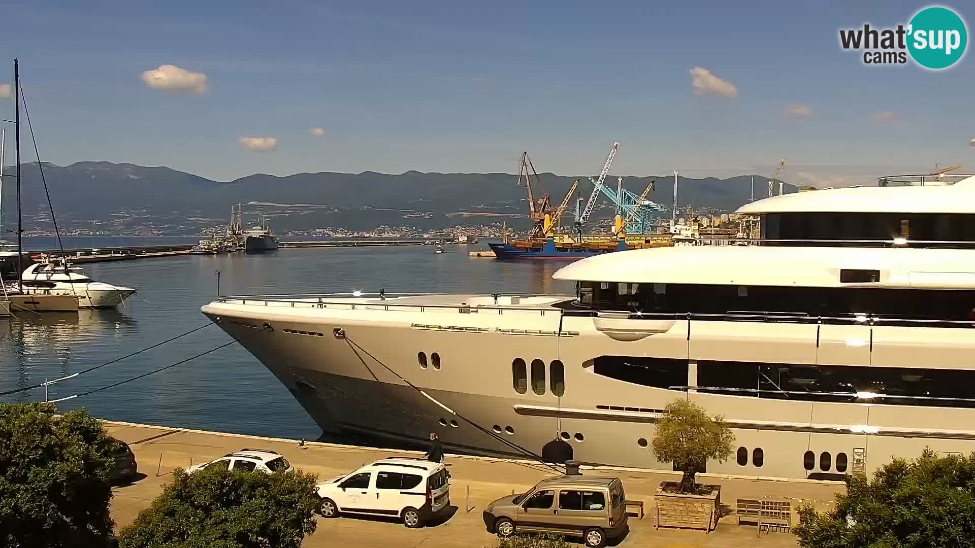 La Riva et Marina à Rijeka – Live Webcam Croatie