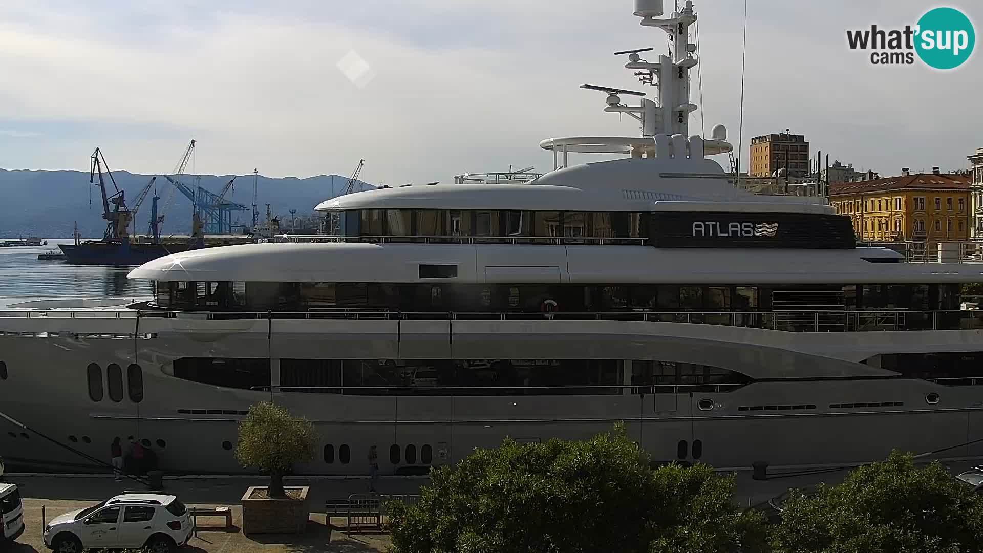 La Riva y Marina en Rijeka – Webcam en vivo Croacia