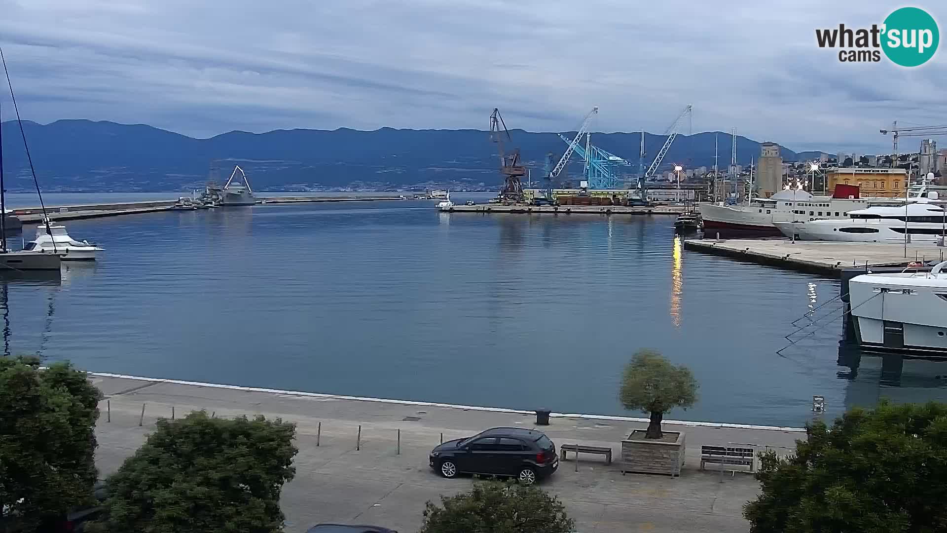 Die Riva und Marina in Rijeka – Live Webcam Kroatien