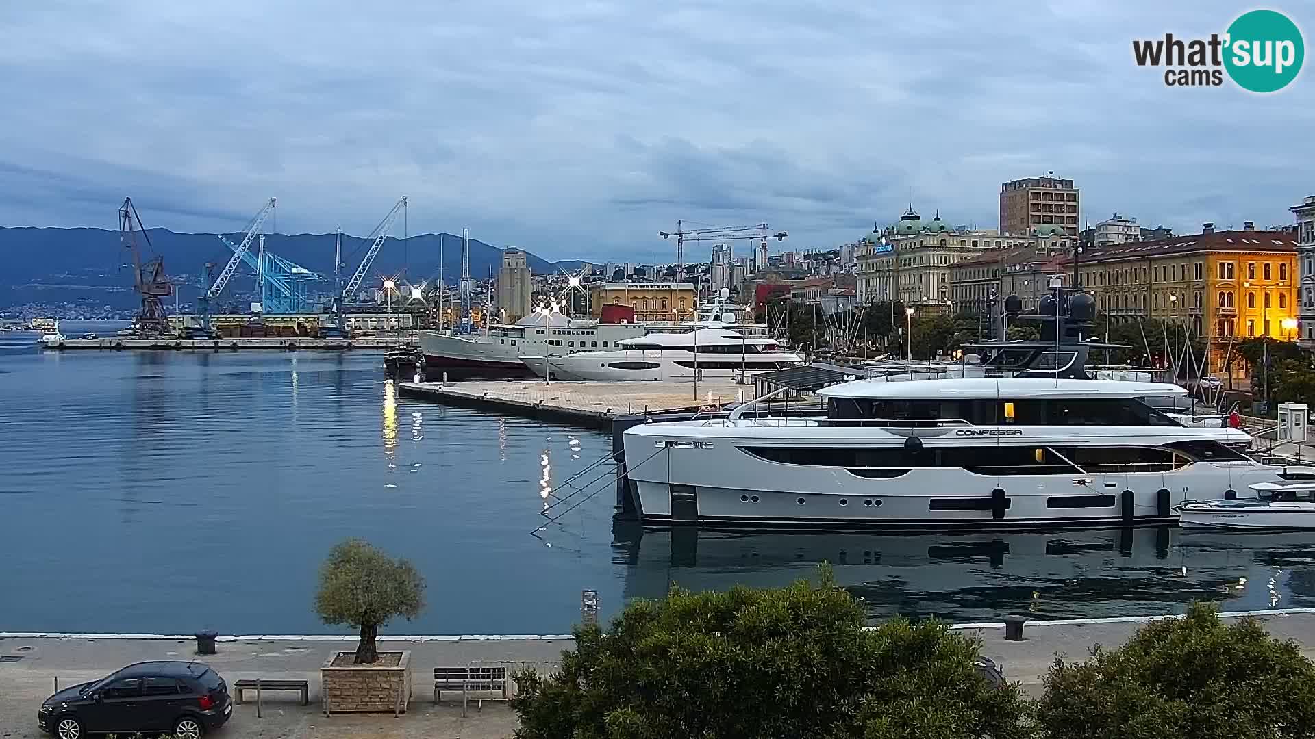 Die Riva und Marina in Rijeka – Live Webcam Kroatien
