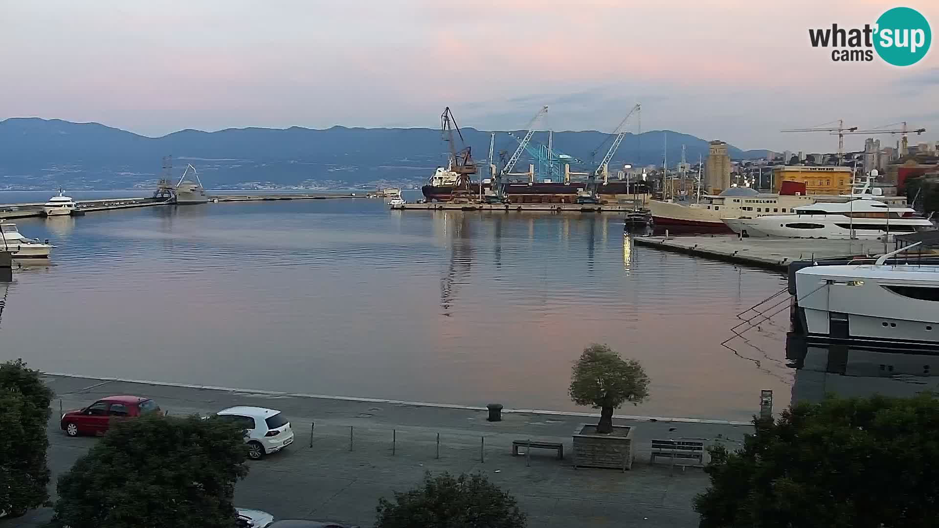 La Riva et Marina à Rijeka – Live Webcam Croatie