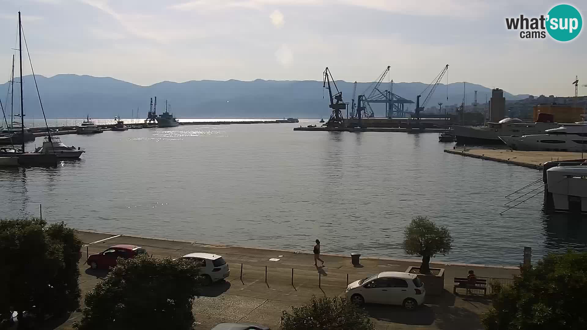 La Riva y Marina en Rijeka – Webcam en vivo Croacia