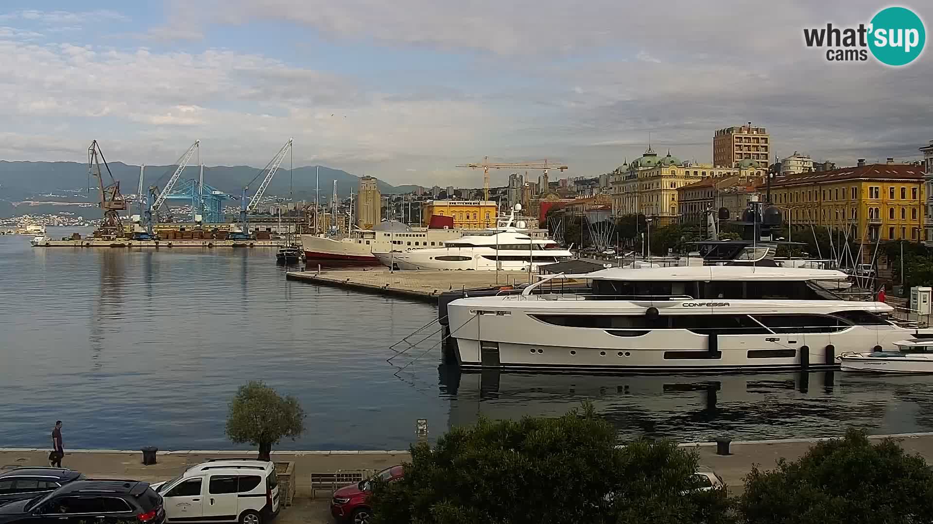 La Riva y Marina en Rijeka – Webcam en vivo Croacia