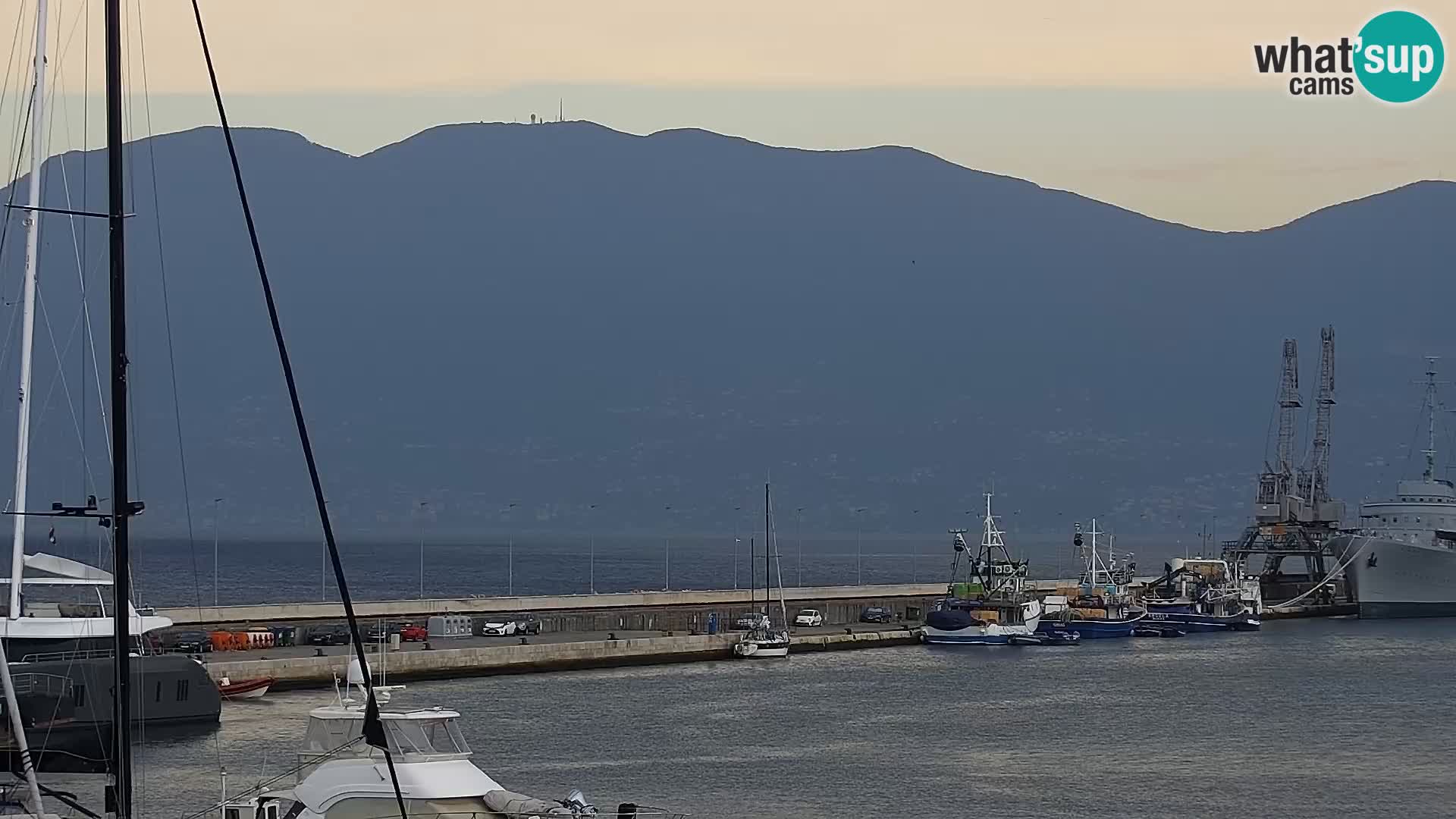 La Riva y Marina en Rijeka – Webcam en vivo Croacia