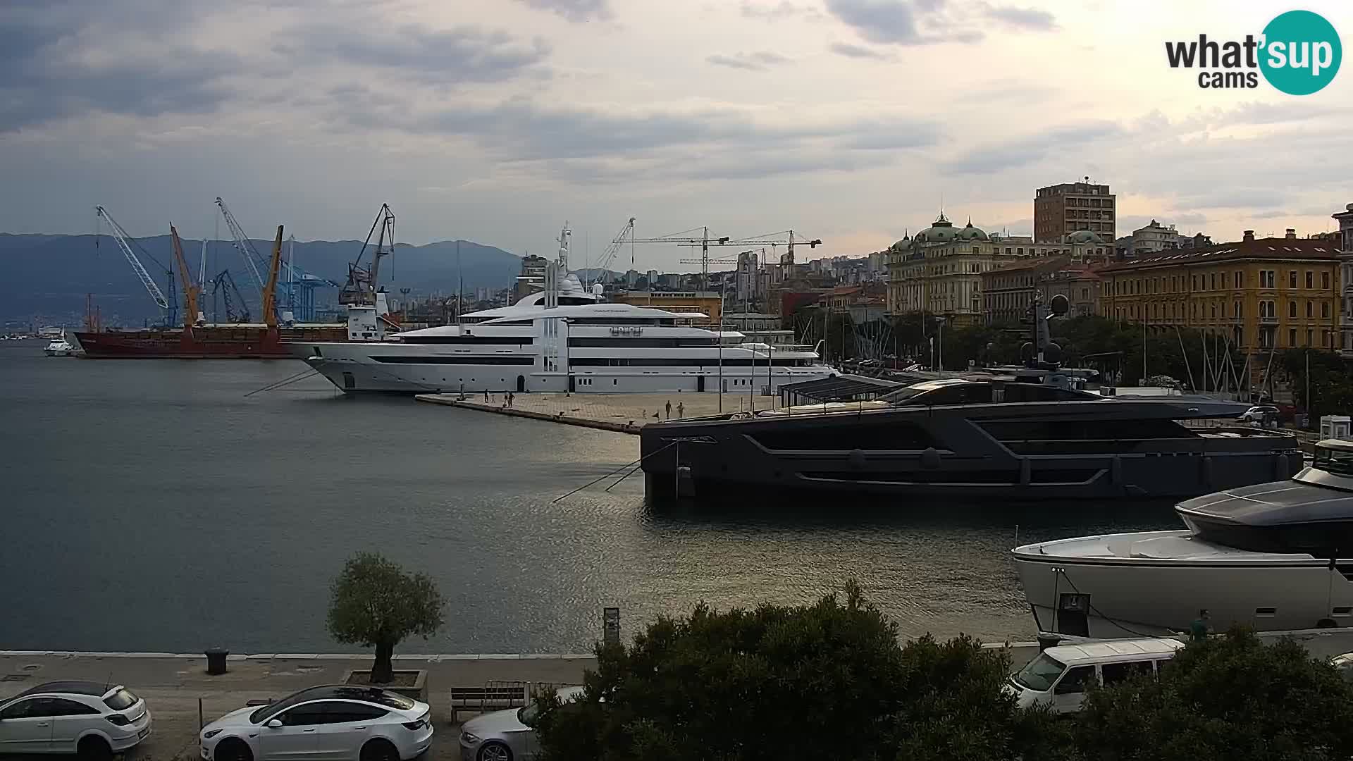 Die Riva und Marina in Rijeka – Live Webcam Kroatien