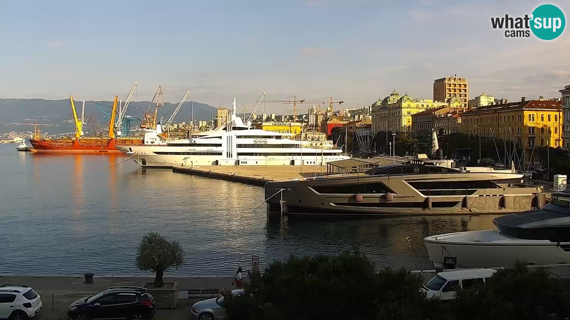 La Riva et Marina à Rijeka – Live Webcam Croatie