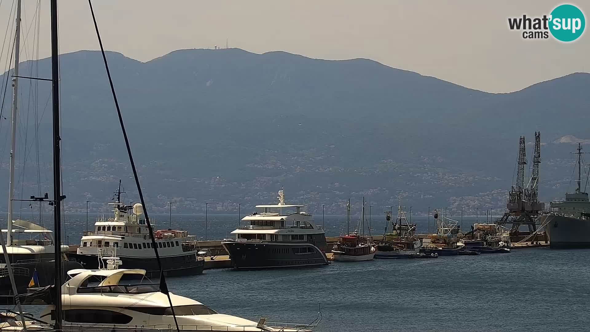 Riva i Marina u Rijeci – Web kamera uživo u Hrvatskoj