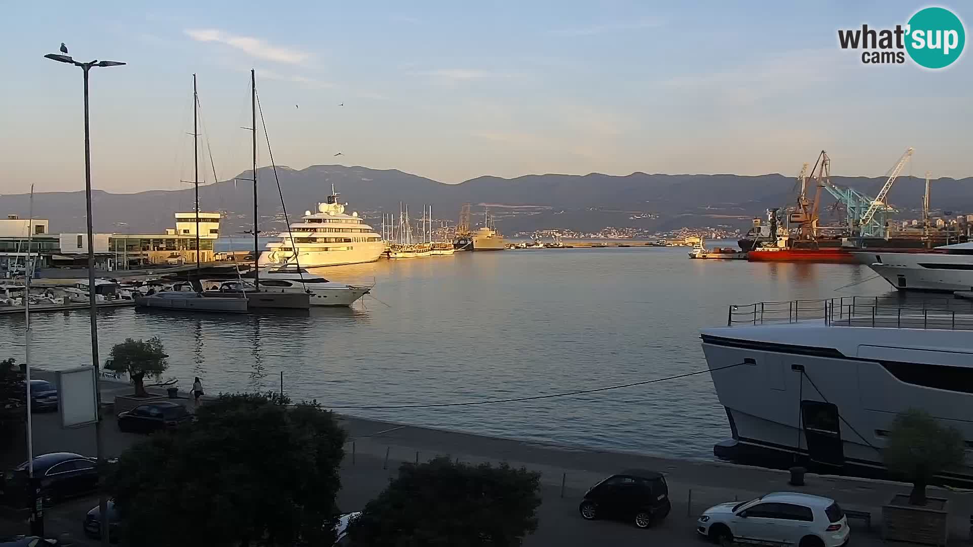 La Riva e la Marina a Rijeka (Fiume) – Live Webcam Croazia