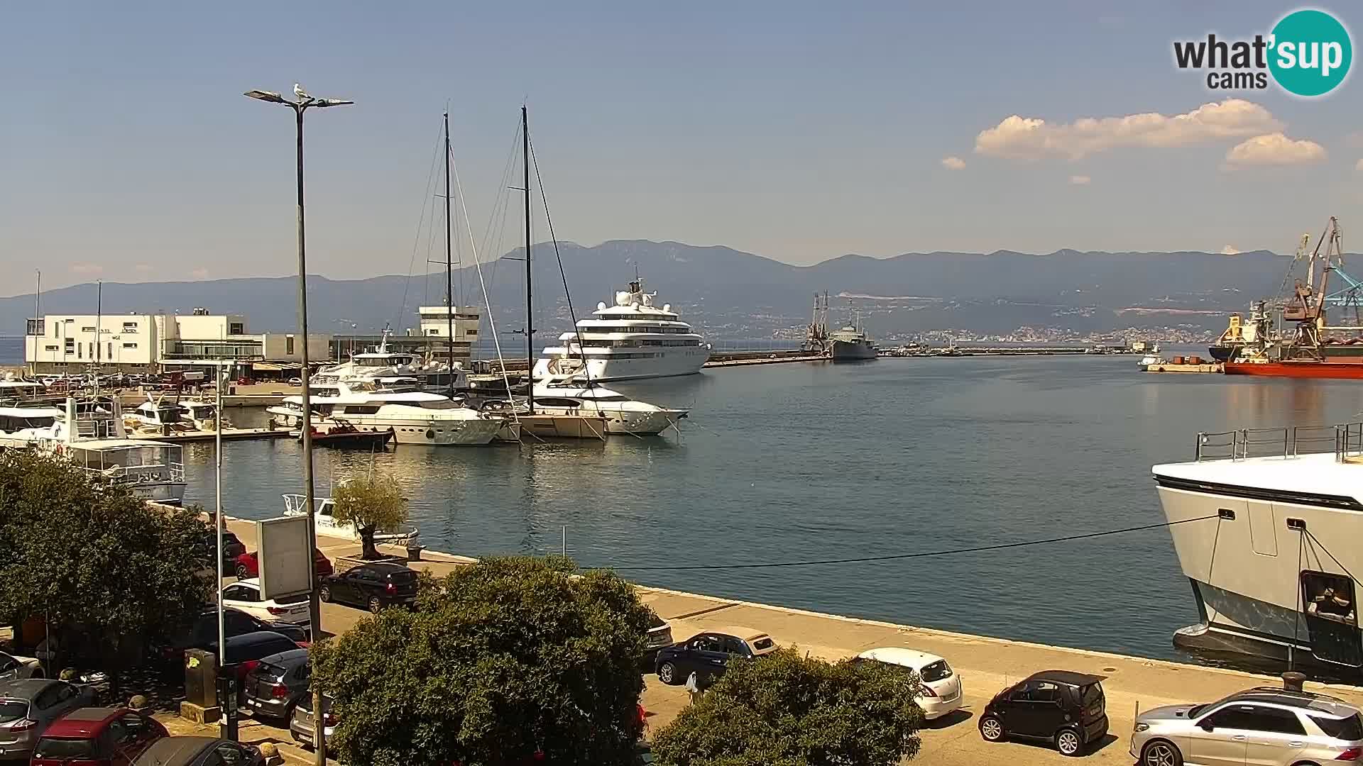 La Riva y Marina en Rijeka – Webcam en vivo Croacia