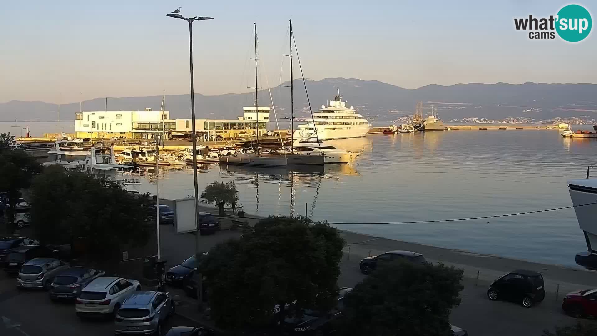 Riva i Marina u Rijeci – Web kamera uživo u Hrvatskoj