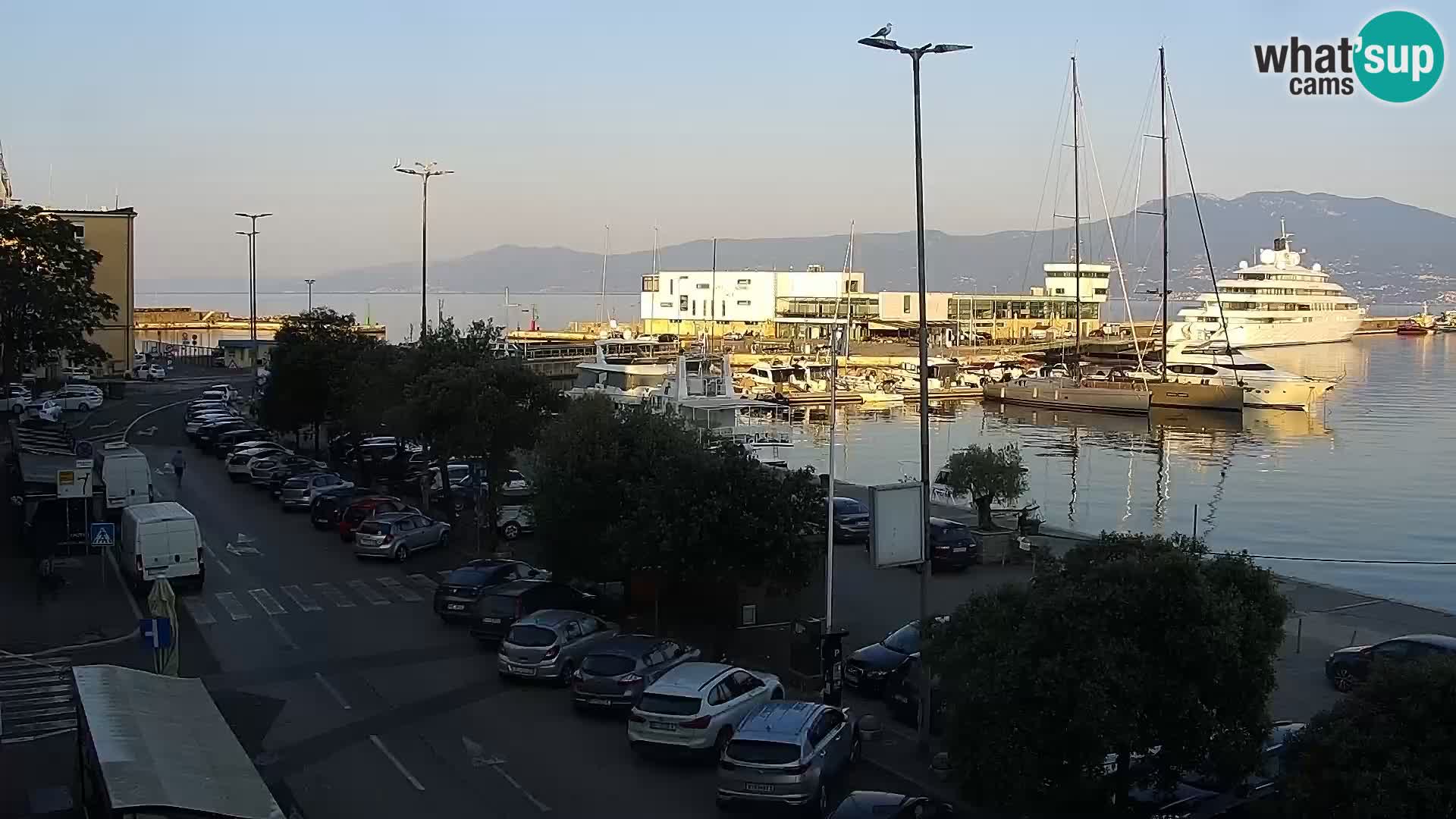 La Riva e la Marina a Rijeka (Fiume) – Live Webcam Croazia