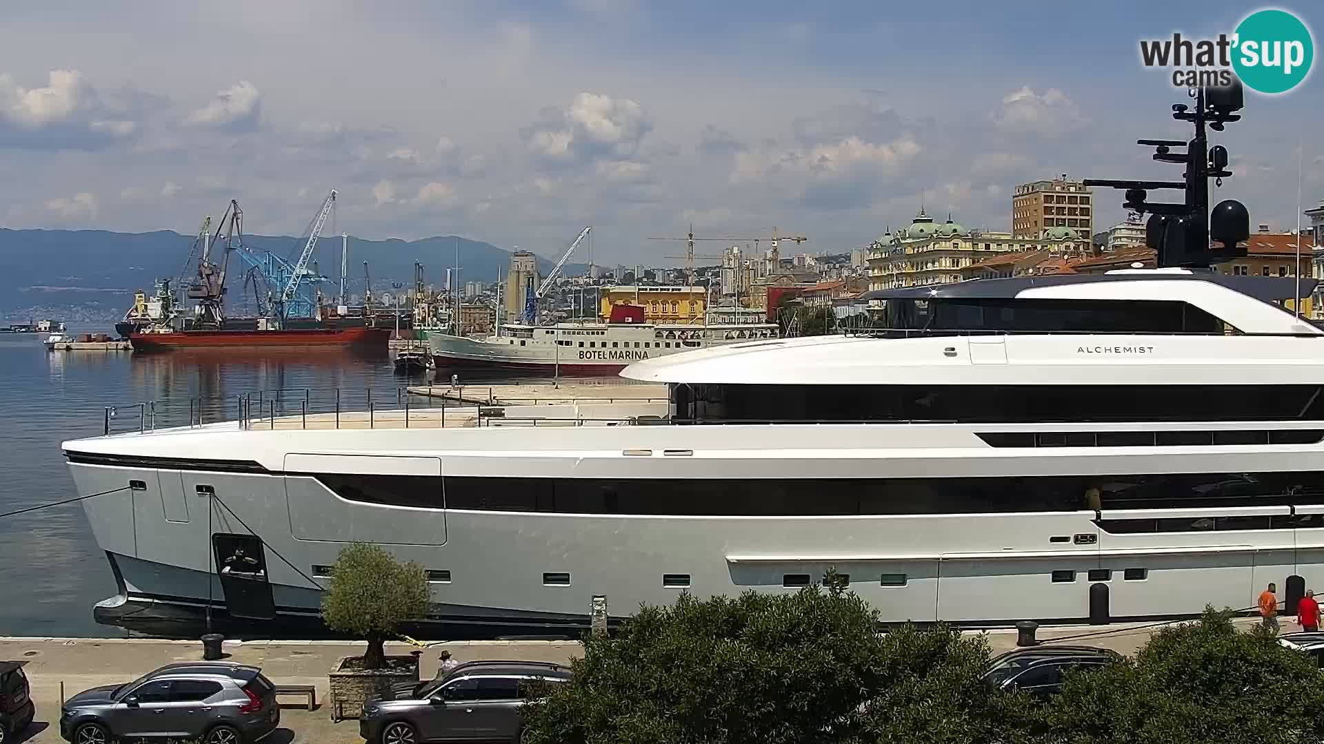 La Riva y Marina en Rijeka – Webcam en vivo Croacia