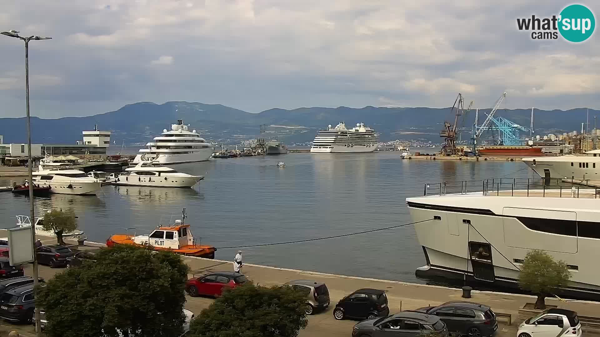 The Riva and Marina in Rijeka  – Live Webcam Croatia