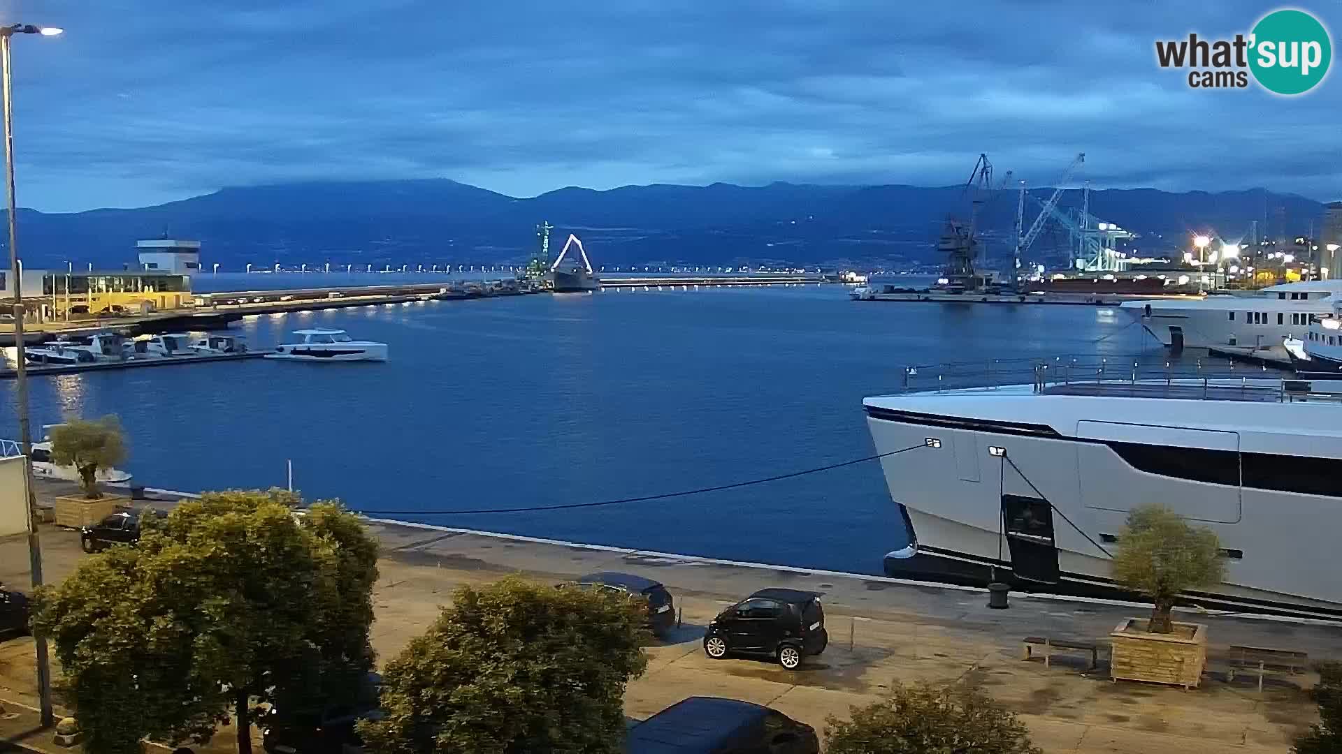 La Riva e la Marina a Rijeka (Fiume) – Live Webcam Croazia