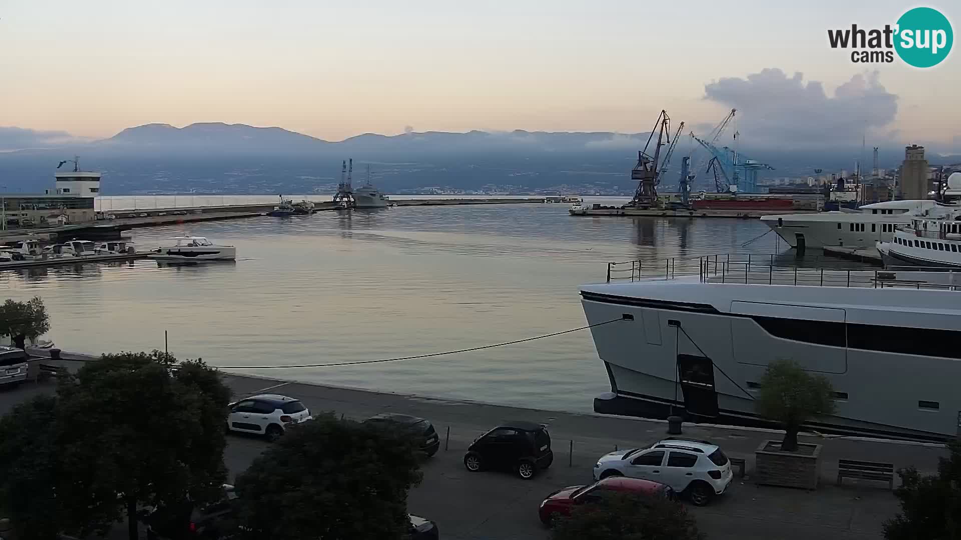 Web kamera European Coastal Airlines – Rijeka