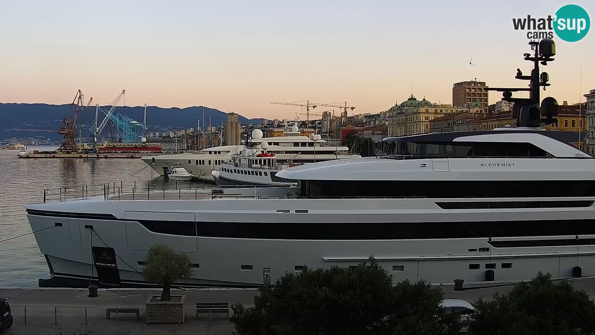 Rijeka – luka i ulica Riva