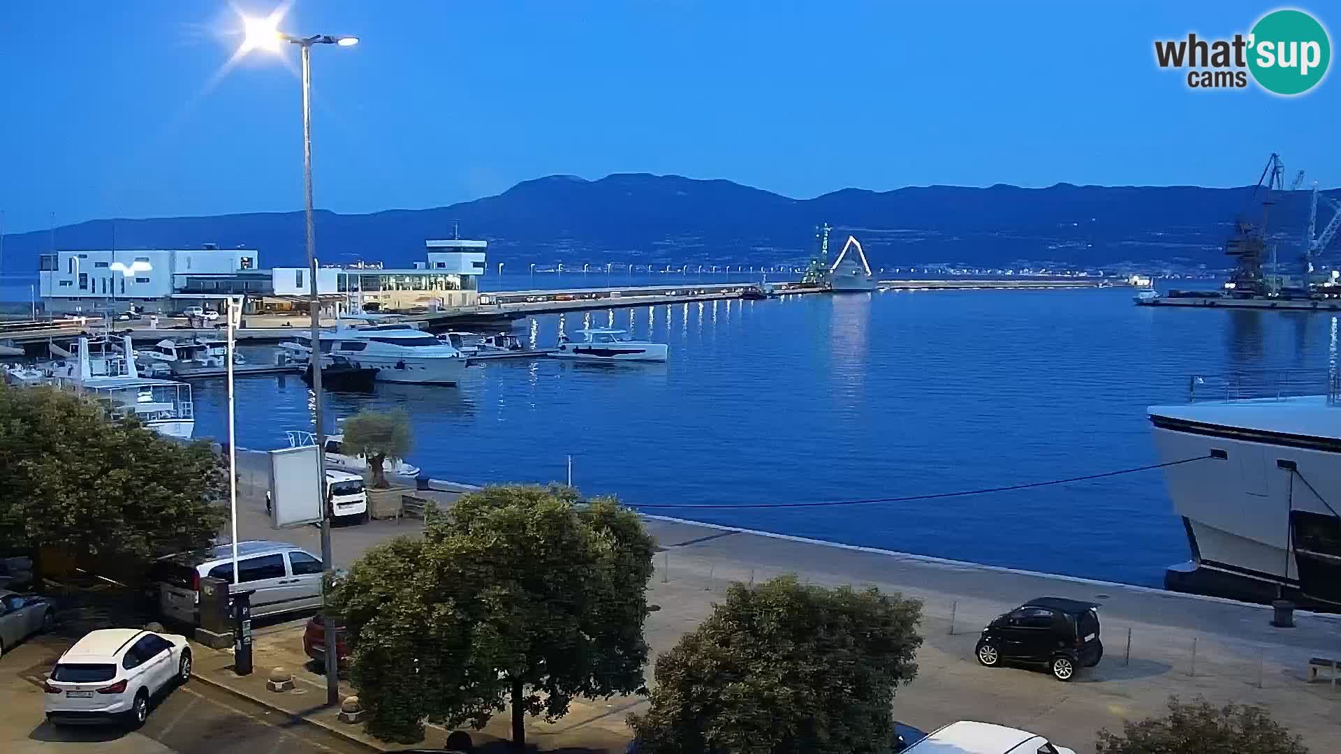 La Riva y Marina en Rijeka – Webcam en vivo Croacia