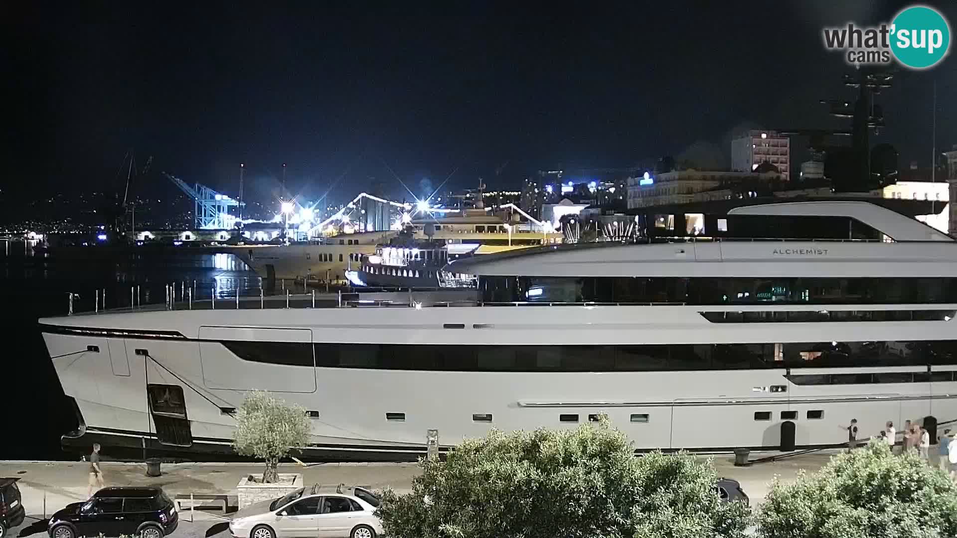 Riva i Marina u Rijeci – Web kamera uživo u Hrvatskoj