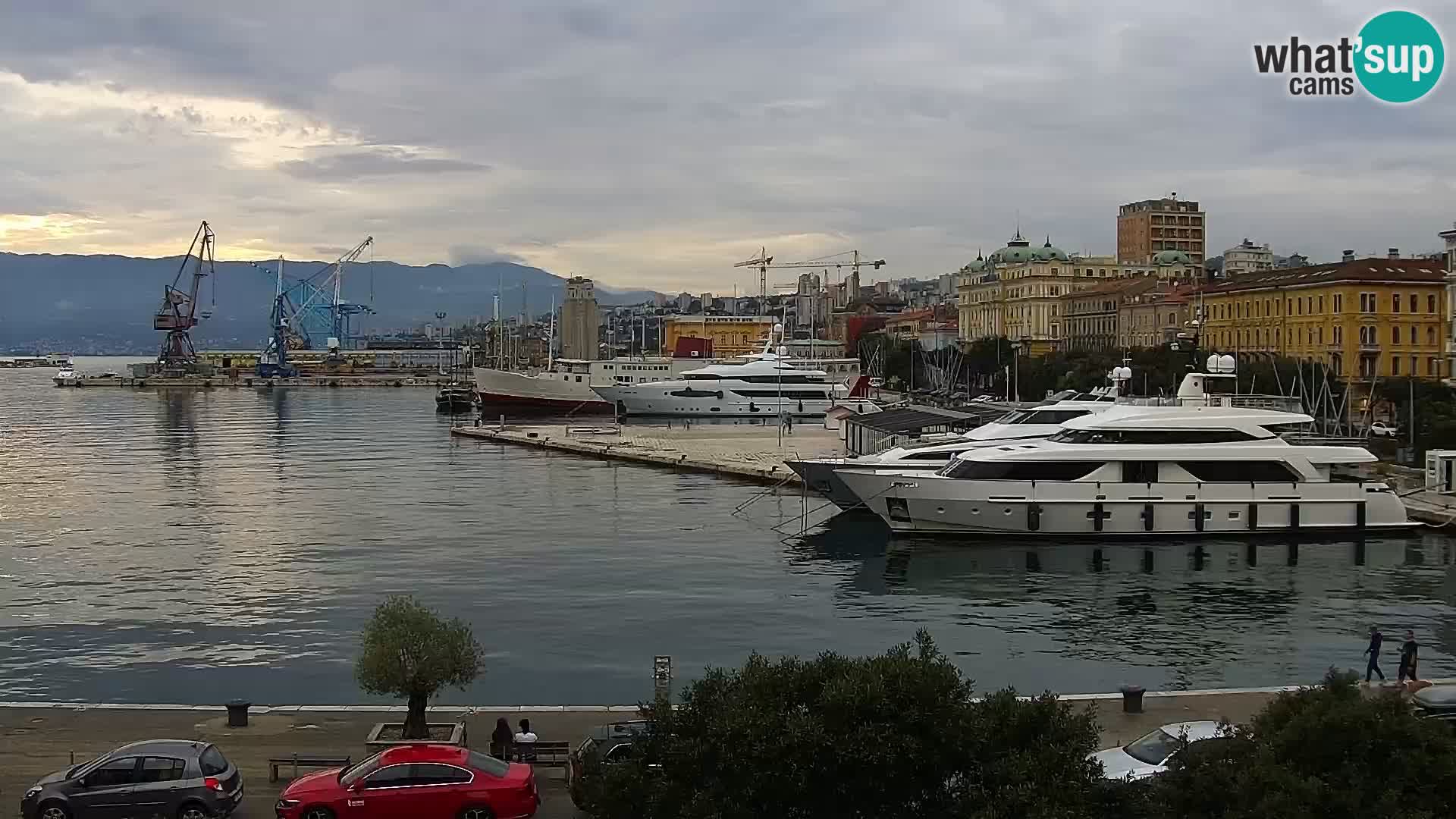 Die Riva und Marina in Rijeka – Live Webcam Kroatien
