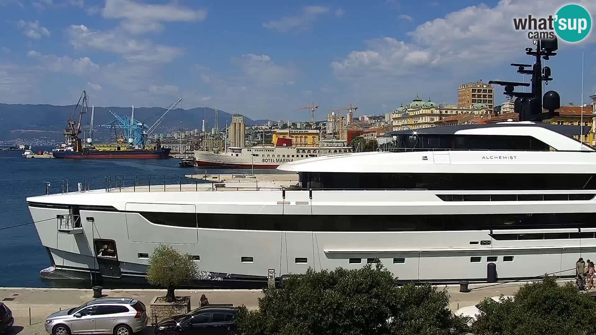 La Riva y Marina en Rijeka – Webcam en vivo Croacia