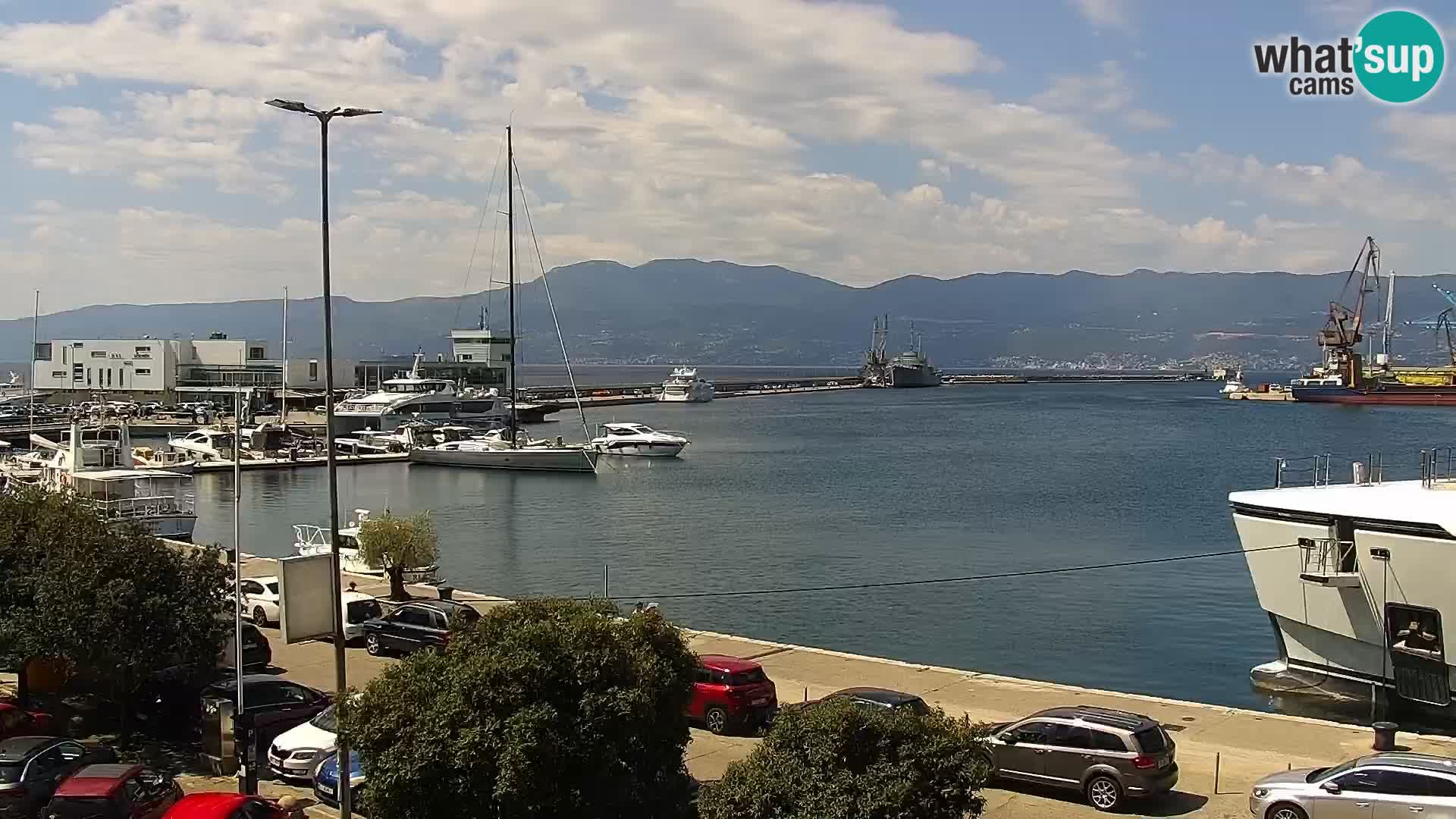La Riva y Marina en Rijeka – Webcam en vivo Croacia