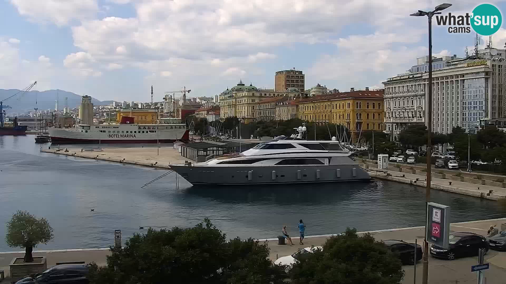 La Riva y Marina en Rijeka – Webcam en vivo Croacia