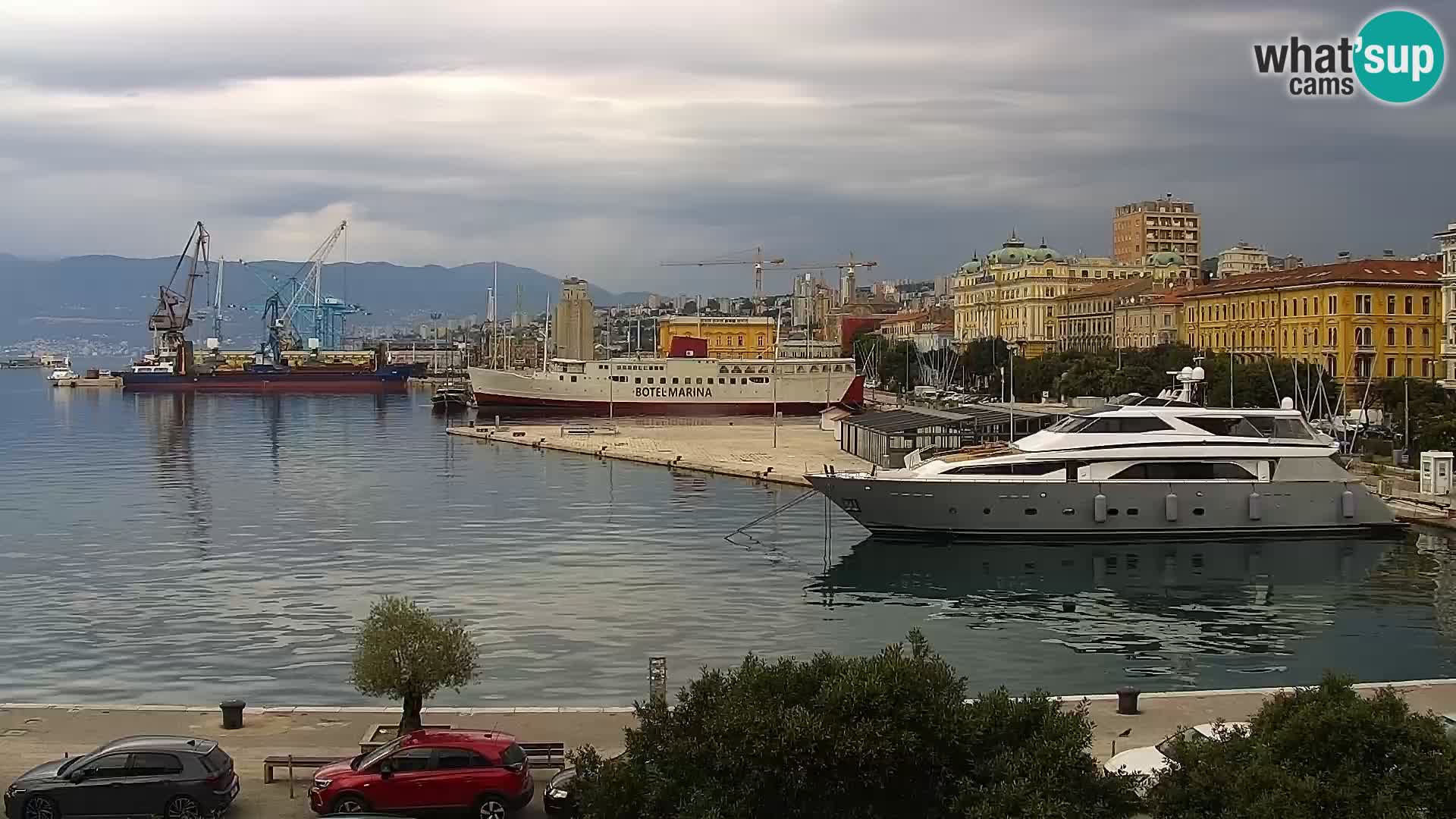 La Riva e la Marina a Rijeka (Fiume) – Live Webcam Croazia