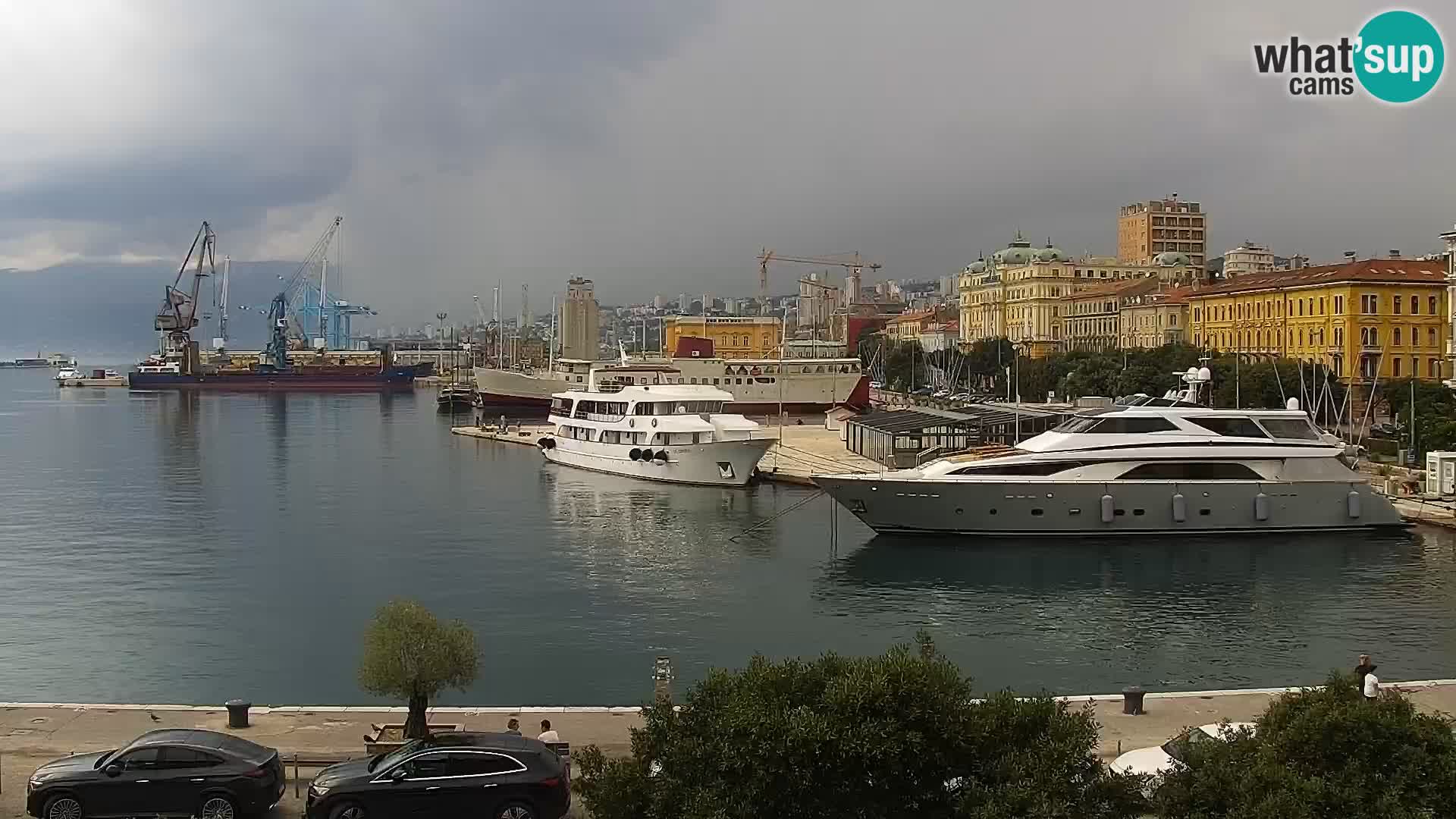 La Riva et Marina à Rijeka – Live Webcam Croatie