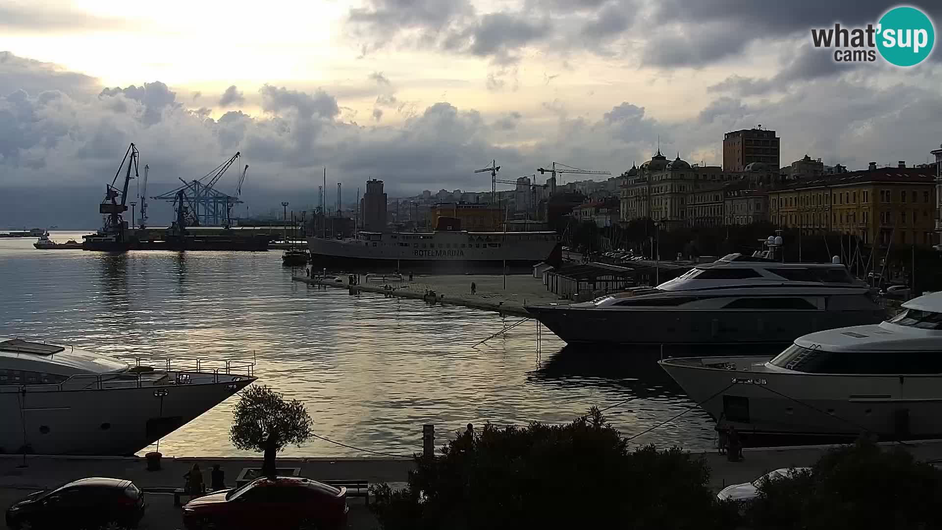 Die Riva und Marina in Rijeka – Live Webcam Kroatien