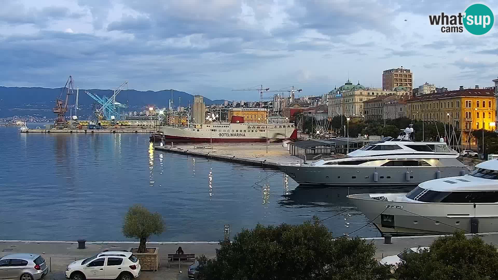 La Riva e la Marina a Rijeka (Fiume) – Live Webcam Croazia