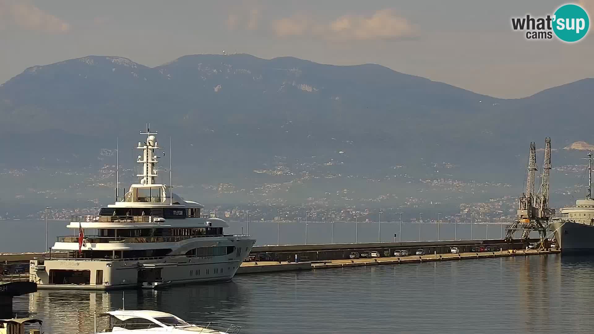 La Riva y Marina en Rijeka – Webcam en vivo Croacia