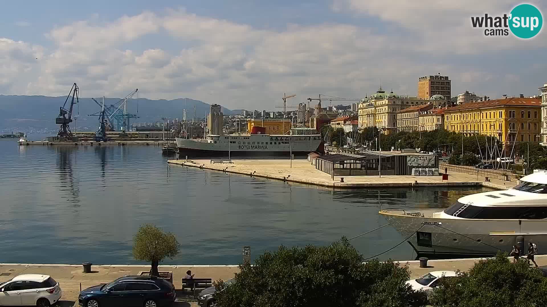 La Riva y Marina en Rijeka – Webcam en vivo Croacia
