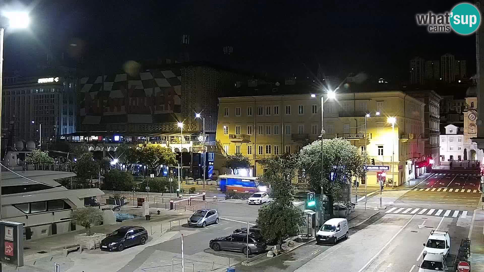 Riva i Marina u Rijeci – Web kamera uživo u Hrvatskoj