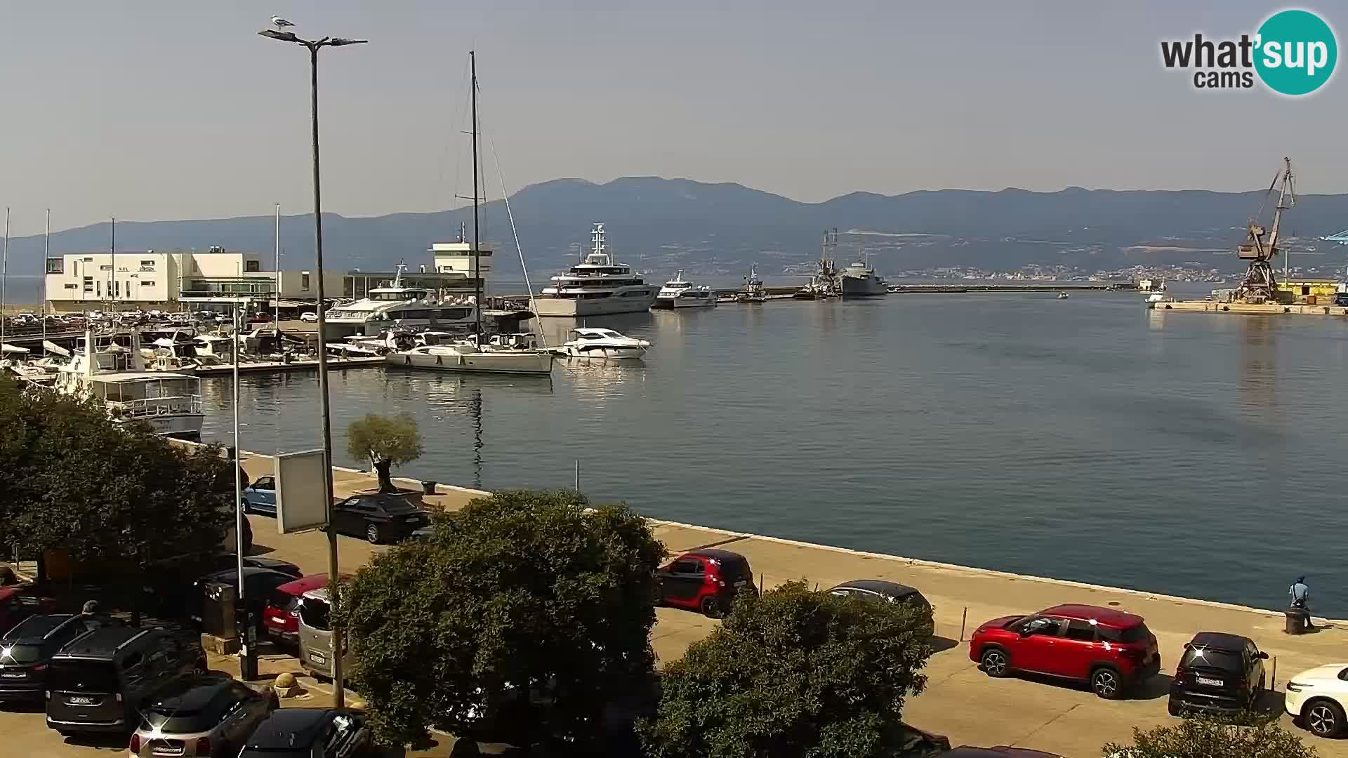 Riva i Marina u Rijeci – Web kamera uživo u Hrvatskoj