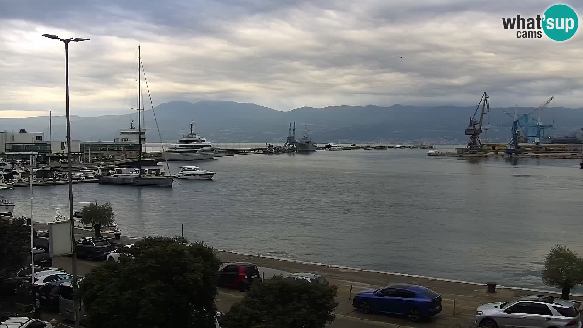La Riva y Marina en Rijeka – Webcam en vivo Croacia