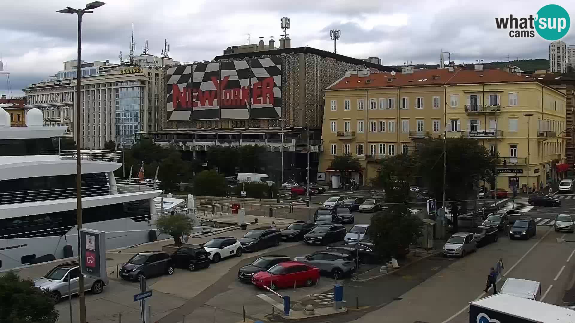 La Riva y Marina en Rijeka – Webcam en vivo Croacia