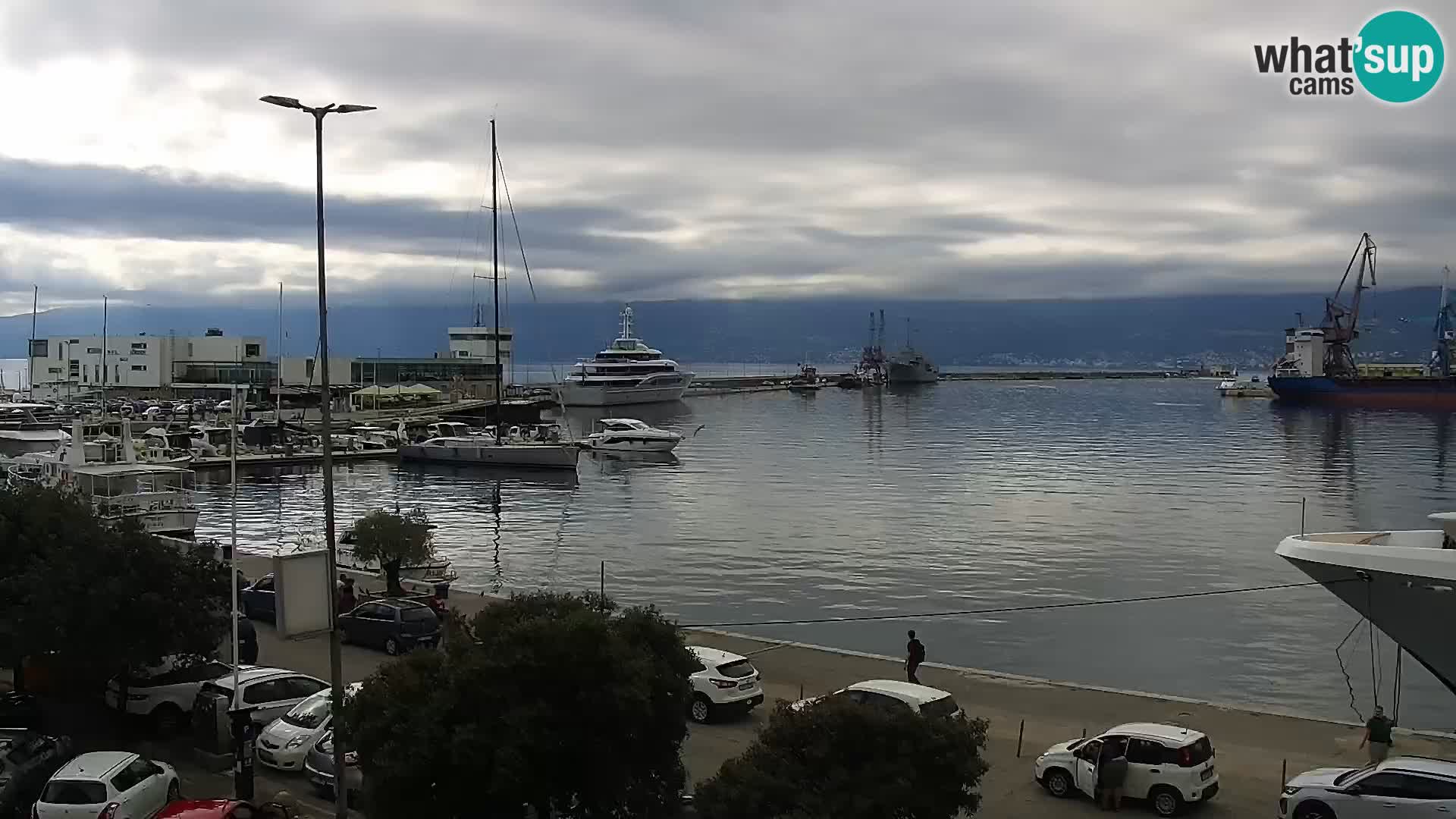 La Riva y Marina en Rijeka – Webcam en vivo Croacia