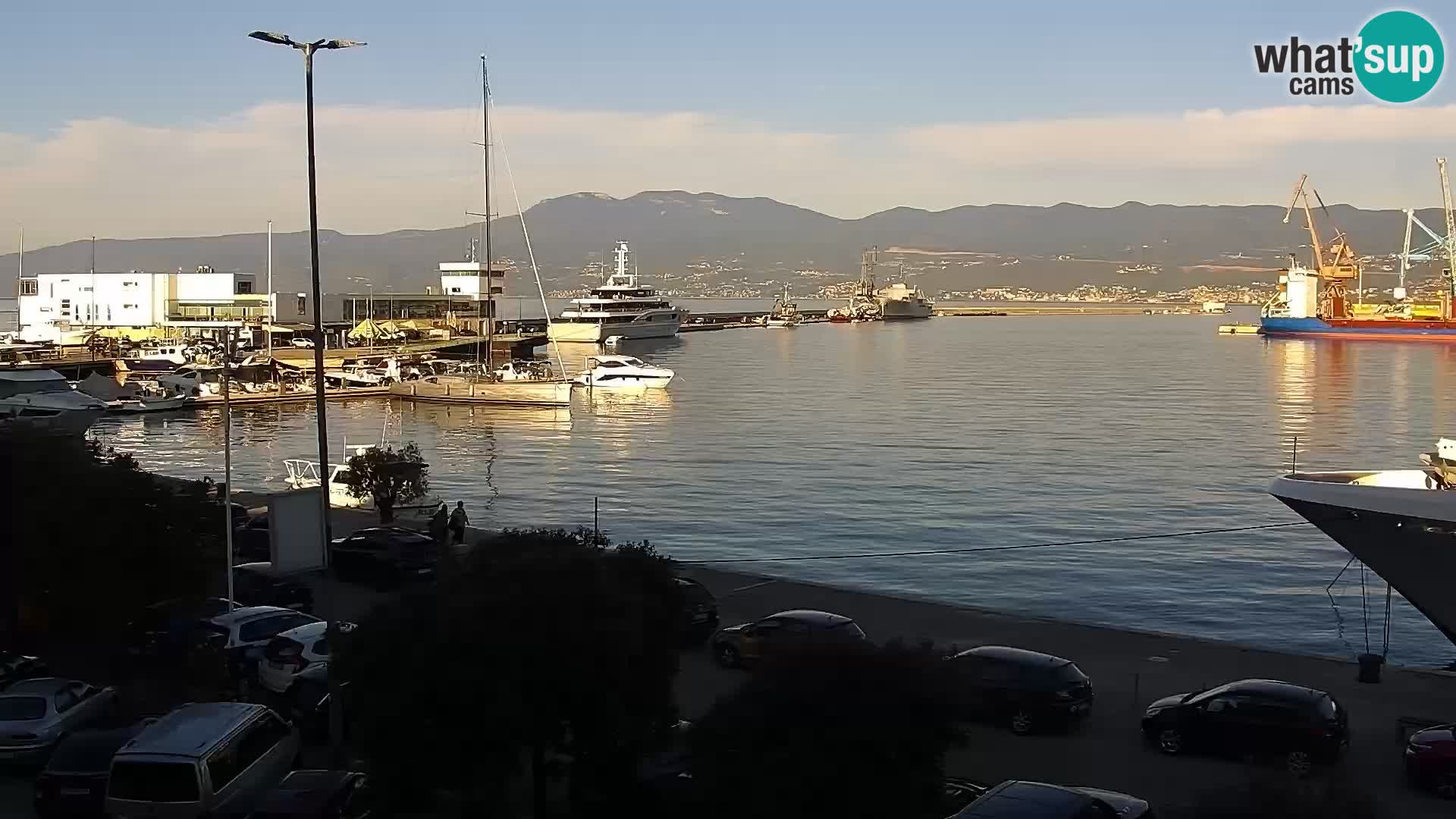 La Riva y Marina en Rijeka – Webcam en vivo Croacia