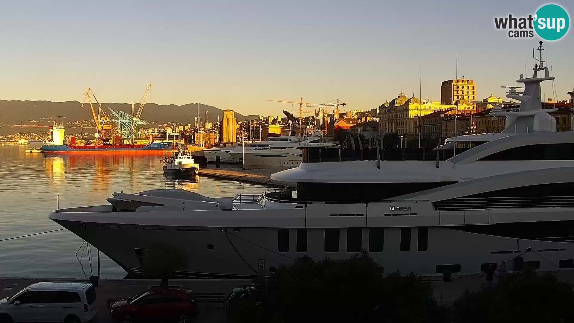 La Riva y Marina en Rijeka – Webcam en vivo Croacia