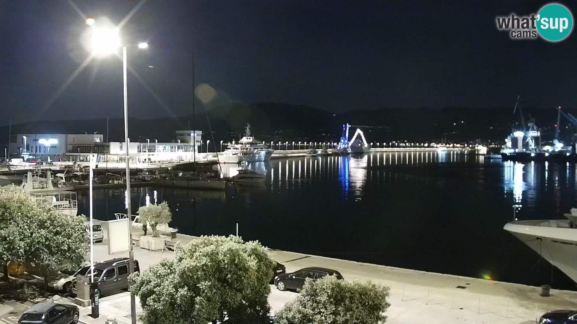 La Riva y Marina en Rijeka – Webcam en vivo Croacia
