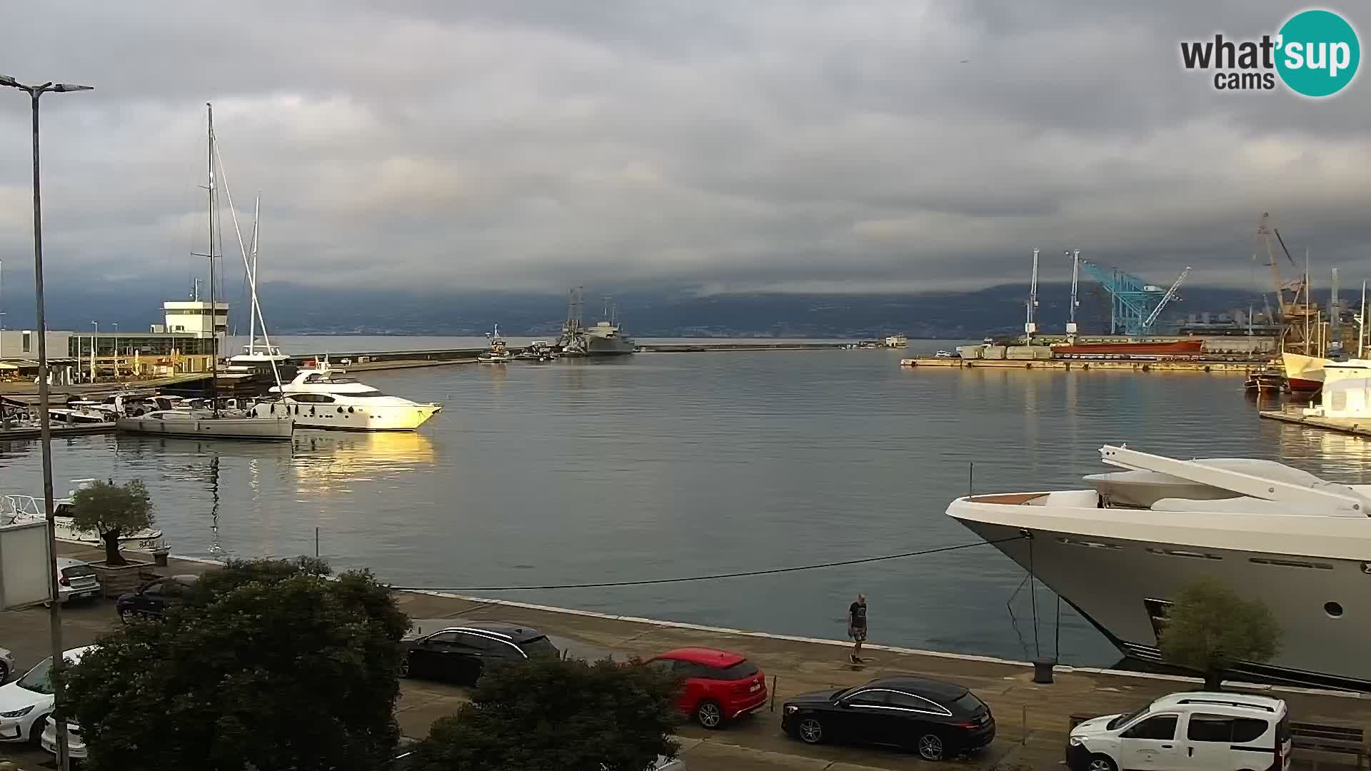 La Riva y Marina en Rijeka – Webcam en vivo Croacia