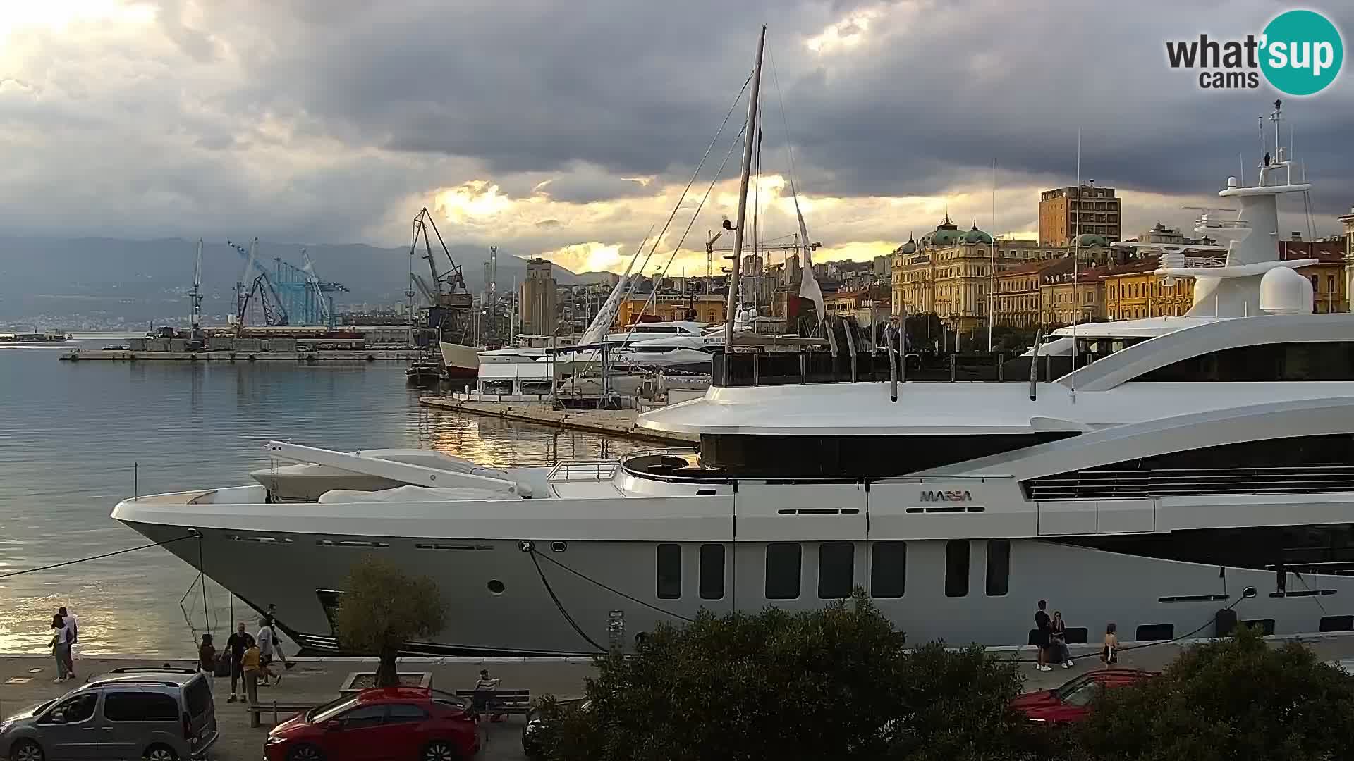 La Riva y Marina en Rijeka – Webcam en vivo Croacia
