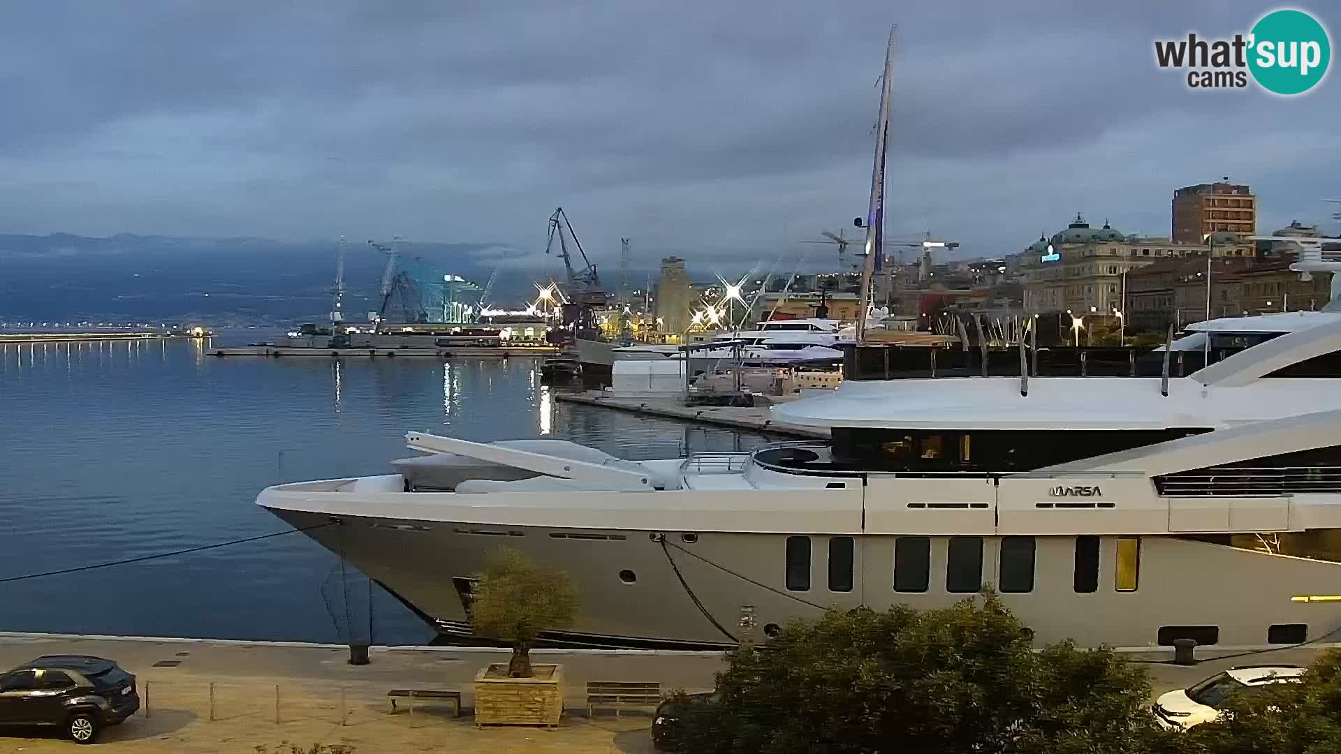 La Riva et Marina à Rijeka – Live Webcam Croatie