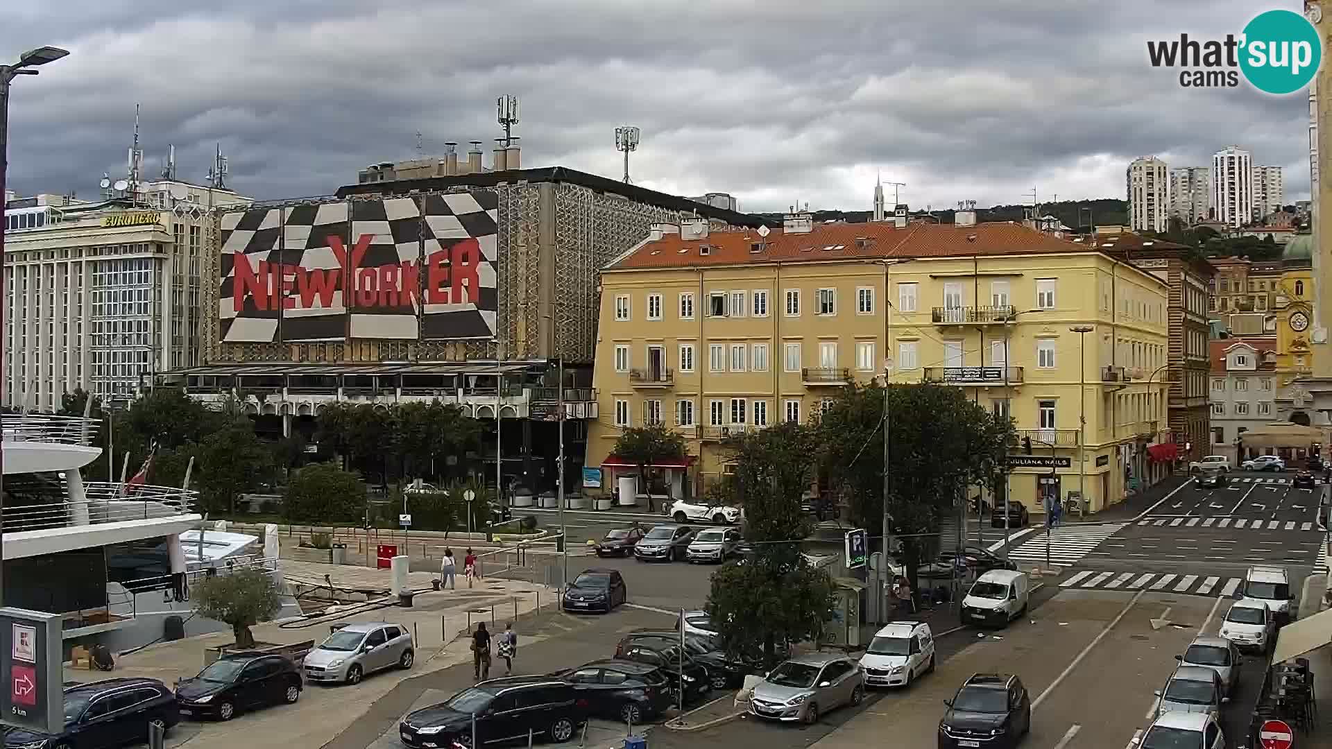 La Riva y Marina en Rijeka – Webcam en vivo Croacia